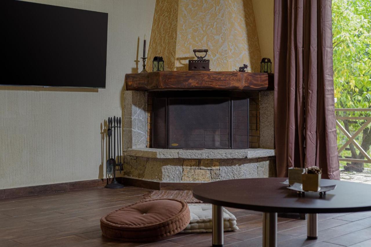 Parnassus Dreamwood Chalet Eptálofos Dış mekan fotoğraf