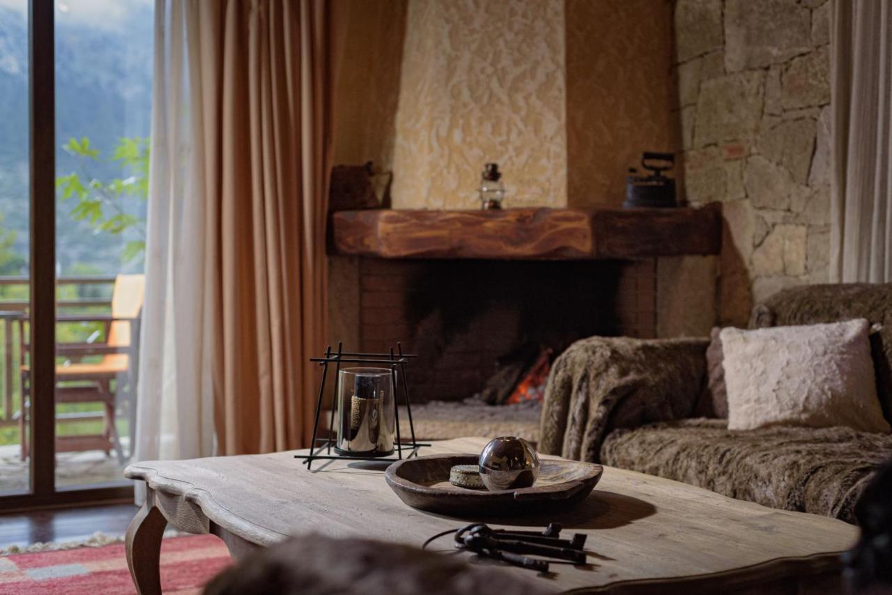 Parnassus Dreamwood Chalet Eptálofos Dış mekan fotoğraf