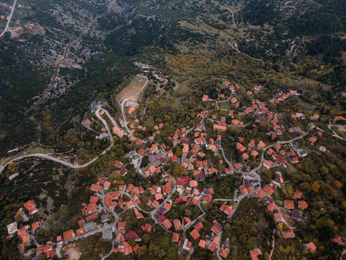 Parnassus Dreamwood Chalet Eptálofos Dış mekan fotoğraf