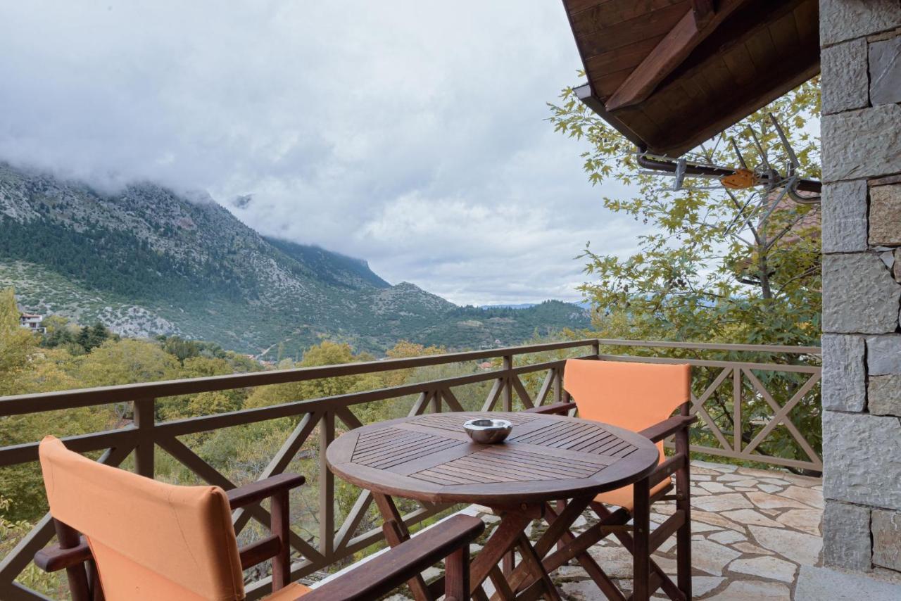 Parnassus Dreamwood Chalet Eptálofos Dış mekan fotoğraf